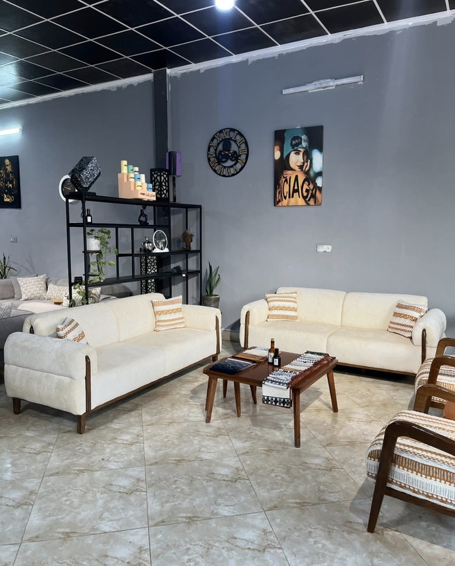 مبل راحتی مینیمال هلندی تختشو