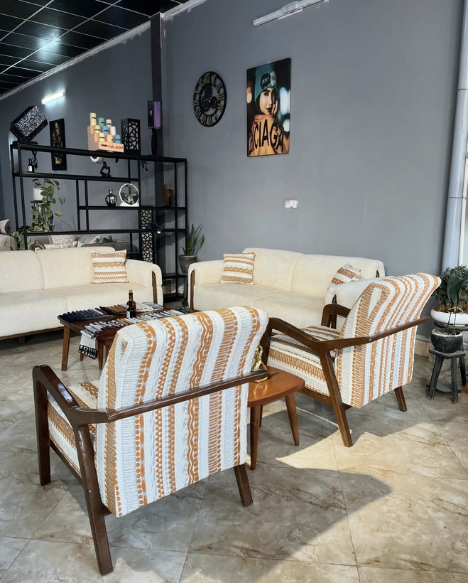 مبل راحتی مینیمال هلندی تختشو