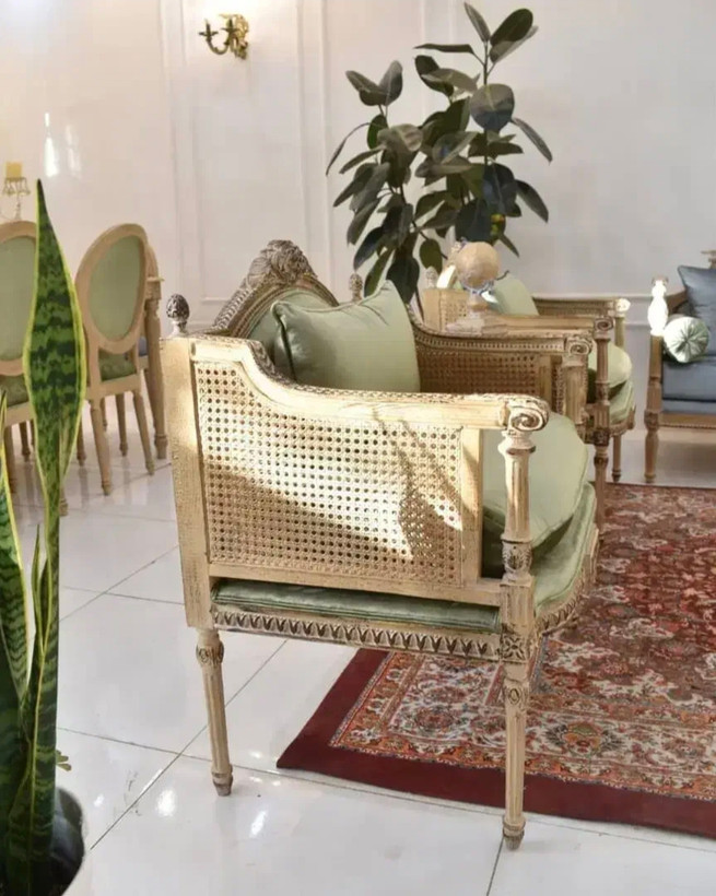 مبل کلاسیک مدل کاجی